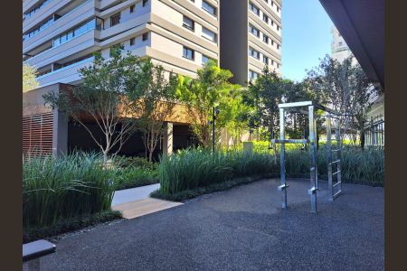 Apartamento à venda com 210m², 3 quartos e 3 vagas Apartamento à venda com 210m², 3 quartos e 3 vagasÁrea Comum - Fitness Externo