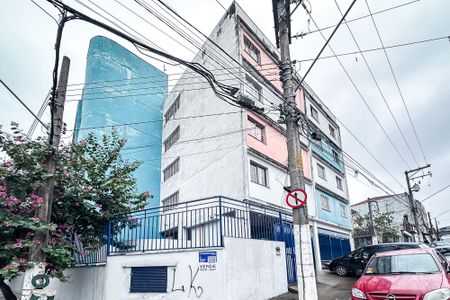 Apartamento à venda com 48m², 1 quarto e sem vaga Apartamento à venda com 48m², 1 quarto e sem vagaFachada