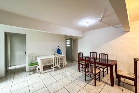 Apartamento à venda com 48m², 1 quarto e sem vaga Apartamento à venda com 48m², 1 quarto e sem vagaSalão de Festas