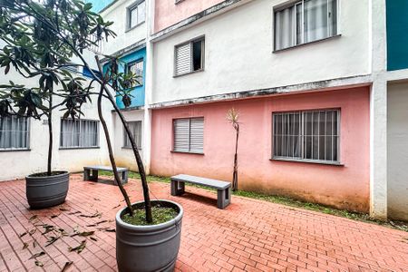 Apartamento à venda com 48m², 1 quarto e sem vaga Apartamento à venda com 48m², 1 quarto e sem vagaÁrea comum