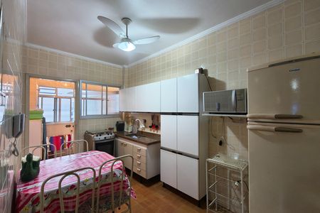 Apartamento para alugar com 100m², 2 quartos e 1 vaga Apartamento para alugar com 100m², 2 quartos e 1 vagaCozinha