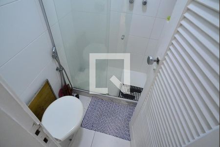 Apartamento para alugar com 300m², 5 quartos e 2 vagas Apartamento para alugar com 300m², 5 quartos e 2 vagasBanheiro