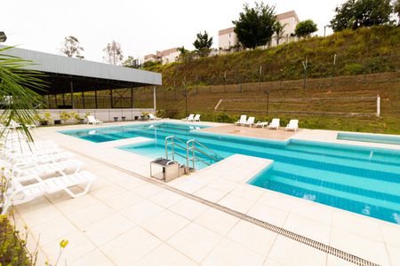 Apartamento à venda com 44m², 2 quartos e 1 vaga Apartamento à venda com 44m², 2 quartos e 1 vagaÁrea comum - Piscina
