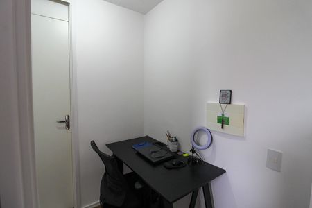Apartamento à venda com 44m², 2 quartos e 1 vaga Apartamento à venda com 44m², 2 quartos e 1 vagaSala