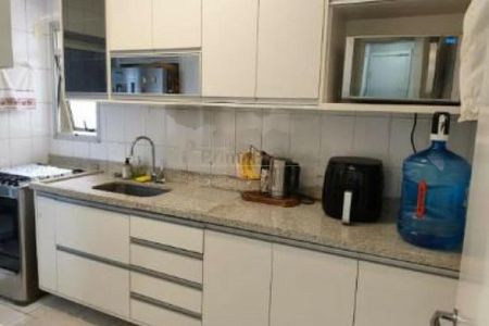 Apartamento à venda com 3 quartos, 93m² em Bosque da Saúde, São Paulo
