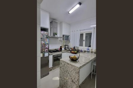 Casa à venda com 3 quartos, 180m² em Pestana, Osasco