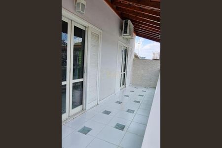 Casa à venda com 3 quartos, 180m² em Pestana, Osasco