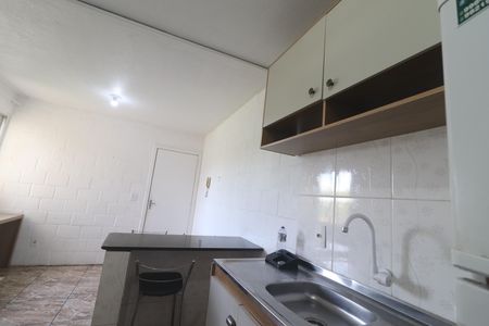 Cozinha de apartamento para alugar com 2 quartos, 38m² em Liberdade, Novo Hamburgo