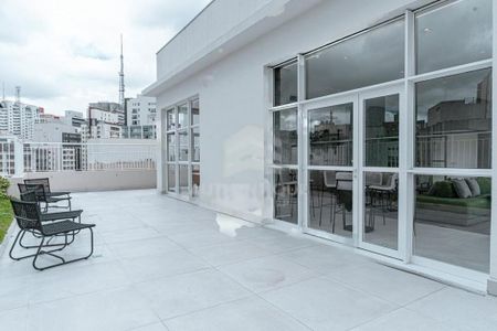 Apartamento à venda com 34m², 1 quarto e sem vaga