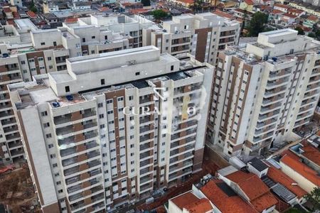 Apartamento à venda com 3 quartos, 68m² em Vila Bandeirantes, São Paulo