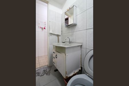 Casa para alugar com 100m², 3 quartos e 1 vaga Casa para alugar com 100m², 3 quartos e 1 vagaBanheiro