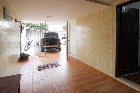 Casa para alugar com 100m², 3 quartos e 1 vaga Casa para alugar com 100m², 3 quartos e 1 vagaGaragem