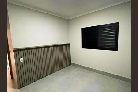 Casa para alugar com 180m², 3 quartos e 3 vagas