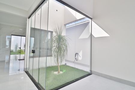 Sala de casa para alugar com 3 quartos, 180m² em Laranjeiras, Uberlândia