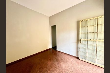 Casa para alugar com 150m², 2 quartos e 1 vaga Casa para alugar com 150m², 2 quartos e 1 vagaSala