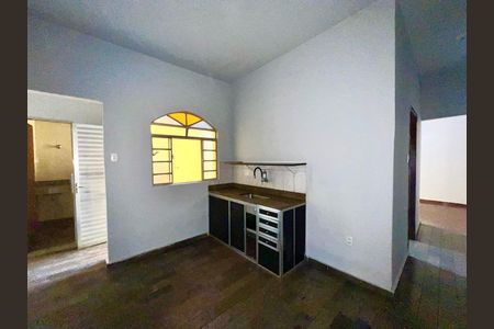 Casa para alugar com 150m², 2 quartos e 1 vaga Casa para alugar com 150m², 2 quartos e 1 vagaCozinha