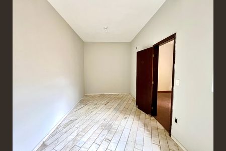 Casa para alugar com 150m², 2 quartos e 1 vaga Casa para alugar com 150m², 2 quartos e 1 vagaQuarto 1