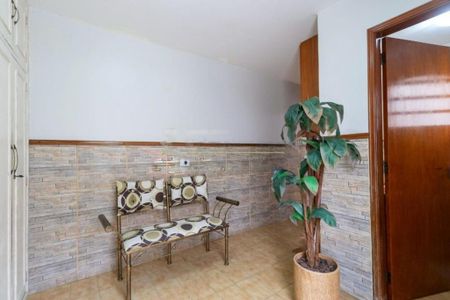 Casa à venda com 260m², 3 quartos e 2 vagas