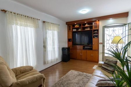 Casa à venda com 3 quartos, 260m² em Mirandópolis, São Paulo