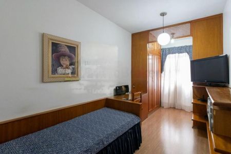 Casa à venda com 3 quartos, 260m² em Mirandópolis, São Paulo