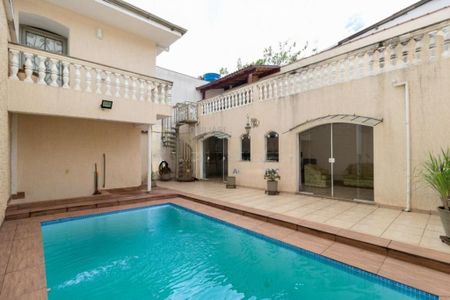 Casa à venda com 260m², 3 quartos e 2 vagas