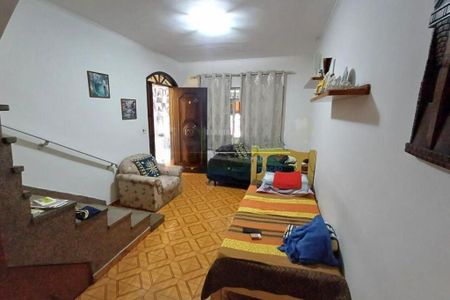 Casa à venda com 3 quartos, 198m² em Centro, Diadema