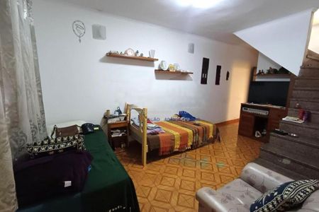 Casa à venda com 3 quartos, 198m² em Centro, Diadema
