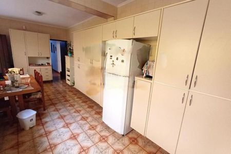 Casa à venda com 198m², 3 quartos e 2 vagas