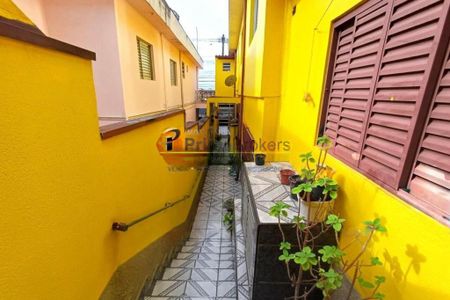 Casa à venda com 198m², 3 quartos e 2 vagas