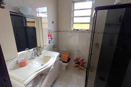 Casa à venda com 198m², 3 quartos e 2 vagas