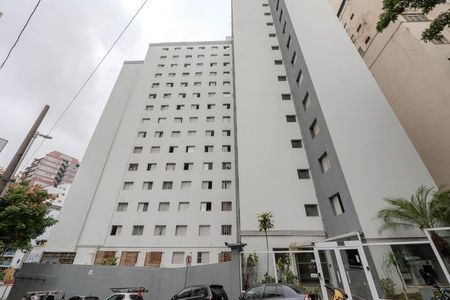 Apartamento para alugar com 32m², 1 quarto e sem vaga Apartamento para alugar com 32m², 1 quarto e sem vagaFachada
