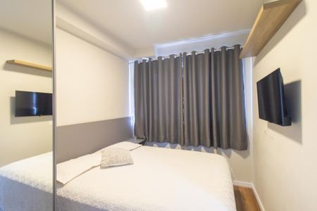 Quarto Suite de kitnet/studio para alugar com 1 quarto, 35m² em Água Verde, Curitiba
