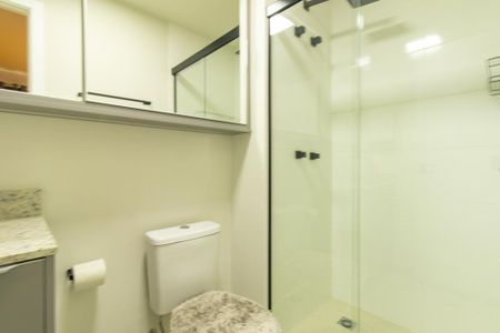 Studio para alugar com 35m², 1 quarto e 1 vaga Studio para alugar com 35m², 1 quarto e 1 vagaBanheiro da Suite