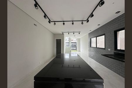 Casa de condomínio à venda com 130m², 3 quartos e 2 vagas Casa de condomínio à venda com 130m², 3 quartos e 2 vagasCozinha