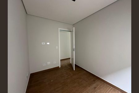 Casa de condomínio à venda com 130m², 3 quartos e 2 vagas Casa de condomínio à venda com 130m², 3 quartos e 2 vagasQuarto 2