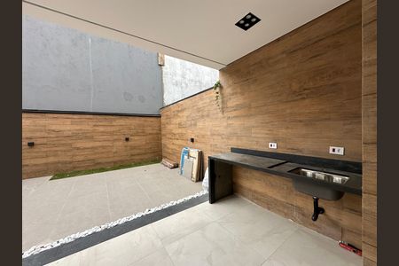 Casa de condomínio à venda com 130m², 3 quartos e 2 vagas Casa de condomínio à venda com 130m², 3 quartos e 2 vagasÁrea de Serviço