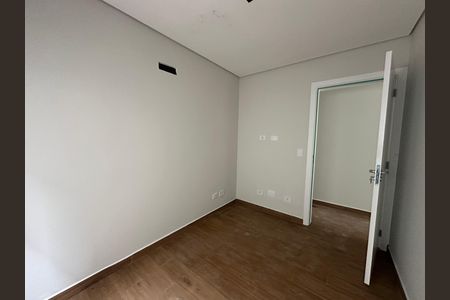 Casa de condomínio à venda com 130m², 3 quartos e 2 vagas Casa de condomínio à venda com 130m², 3 quartos e 2 vagasQuarto 2
