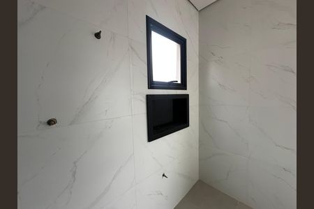 Casa de condomínio à venda com 130m², 3 quartos e 2 vagas Casa de condomínio à venda com 130m², 3 quartos e 2 vagasBanheiro da Suíte