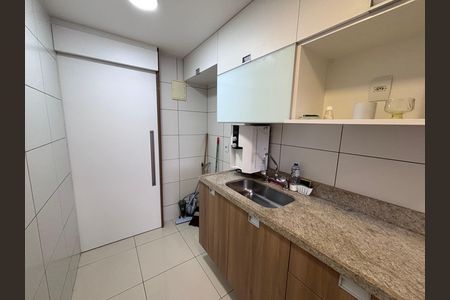 Apartamento para alugar com 174m², 3 quartos e 2 vagas Apartamento para alugar com 174m², 3 quartos e 2 vagasÁrea de Serviço
