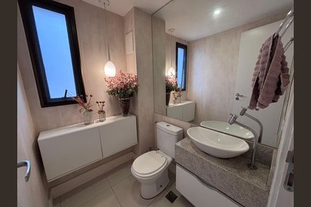 Apartamento para alugar com 174m², 3 quartos e 2 vagas Apartamento para alugar com 174m², 3 quartos e 2 vagasLavabo