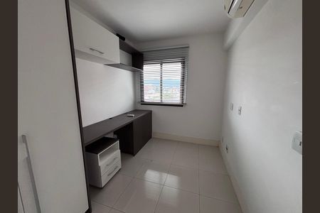 Apartamento para alugar com 174m², 3 quartos e 2 vagas Apartamento para alugar com 174m², 3 quartos e 2 vagasQuarto 2