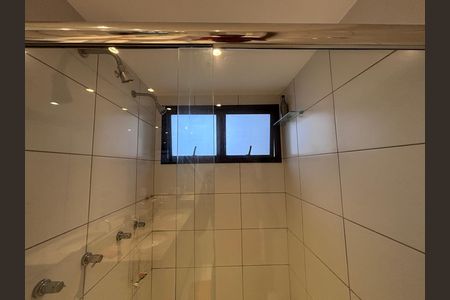 Apartamento para alugar com 174m², 3 quartos e 2 vagas Apartamento para alugar com 174m², 3 quartos e 2 vagasBanheiro do Quarto 3