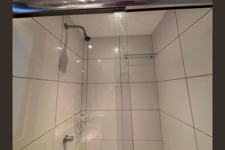 Apartamento para alugar com 174m², 3 quartos e 2 vagas Apartamento para alugar com 174m², 3 quartos e 2 vagasBanheiro