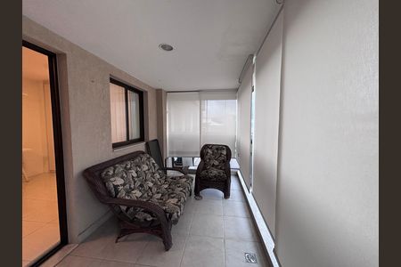 Apartamento para alugar com 174m², 3 quartos e 2 vagas Apartamento para alugar com 174m², 3 quartos e 2 vagasVaranda do quarto