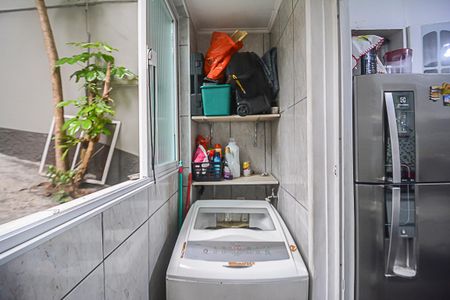 Apartamento à venda com 52m², 2 quartos e 1 vaga Apartamento à venda com 52m², 2 quartos e 1 vagaÁrea de Serviço
