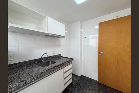 Cozinha de apartamento para alugar com 2 quartos, 65m² em Manacás, Belo Horizonte