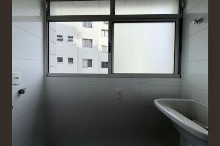 Apartamento para alugar com 65m², 2 quartos e 2 vagas Apartamento para alugar com 65m², 2 quartos e 2 vagasÁrea de serviço