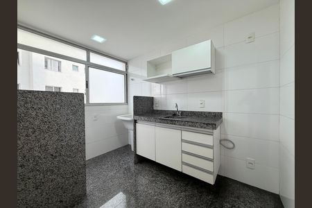 Apartamento para alugar com 65m², 2 quartos e 2 vagas Apartamento para alugar com 65m², 2 quartos e 2 vagasCozinha