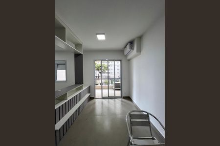 Sala de apartamento para alugar com 1 quarto, 33m² em Vila Nair, São Paulo