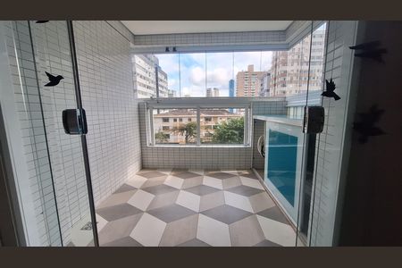 Apartamento para alugar com 72m², 2 quartos e 1 vaga Apartamento para alugar com 72m², 2 quartos e 1 vagaVaranda